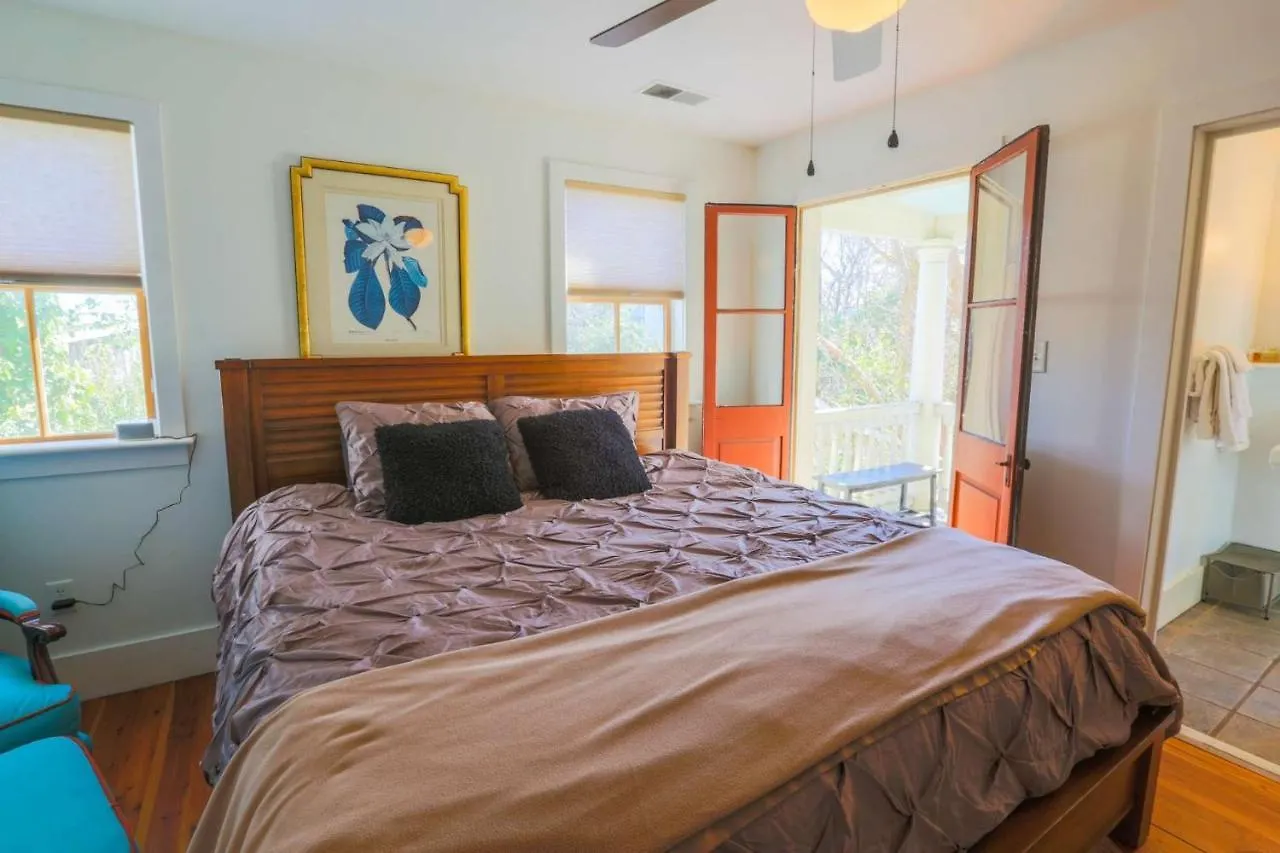 Sweet Spacious *