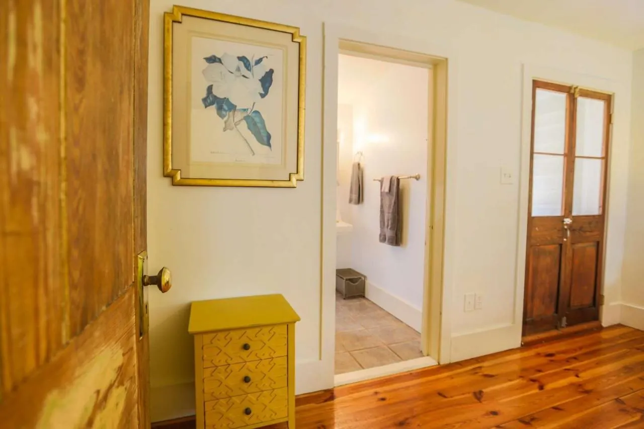 Sweet Spacious * Charleston