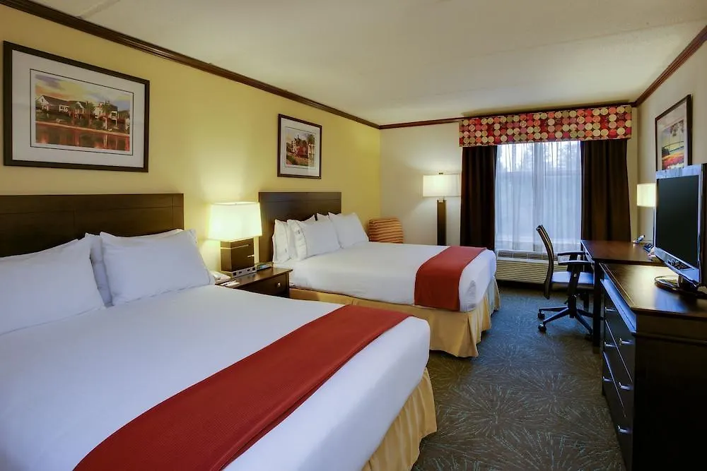 Express & Charleston-ashley Phosphate By Ihg Hotel 2*