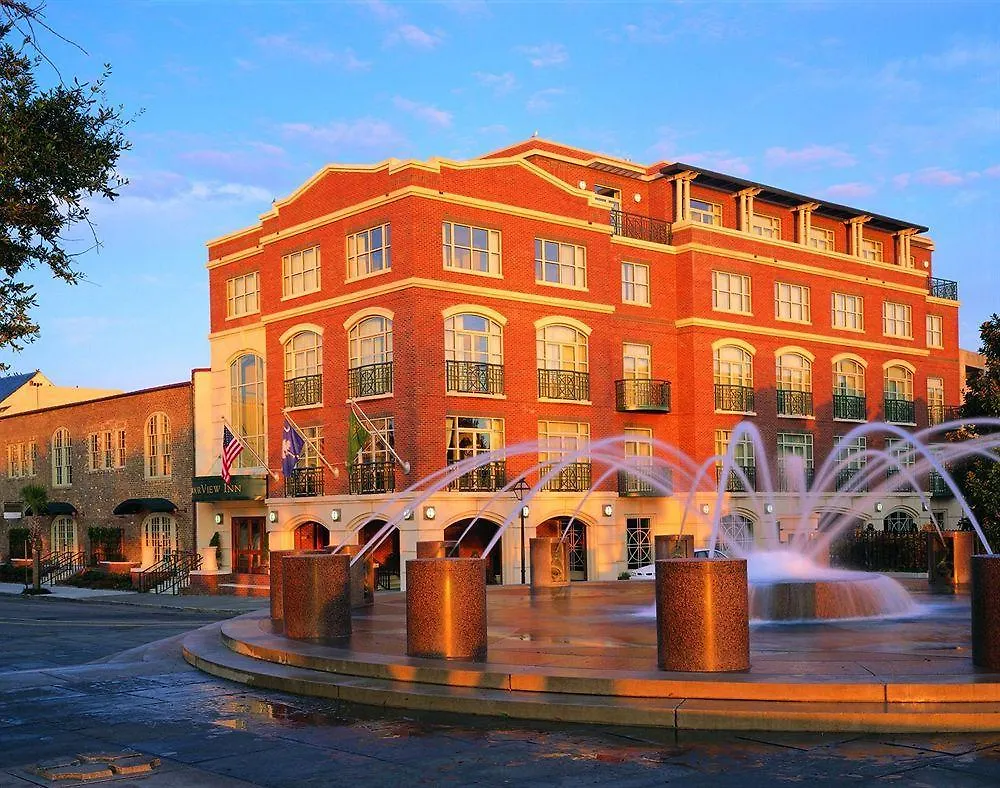 Harbourview Hotel
