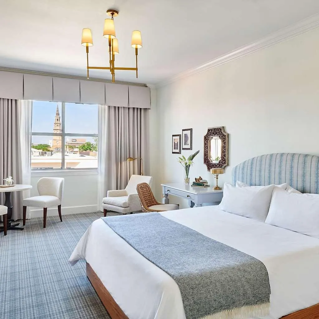 Hotel Harbourview