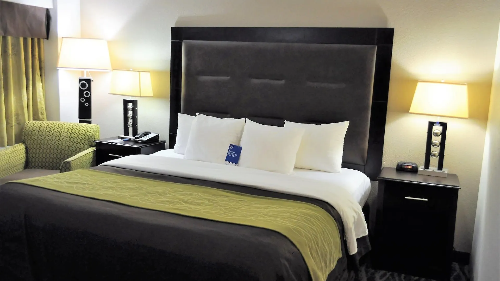 Comfort Downtown Inn