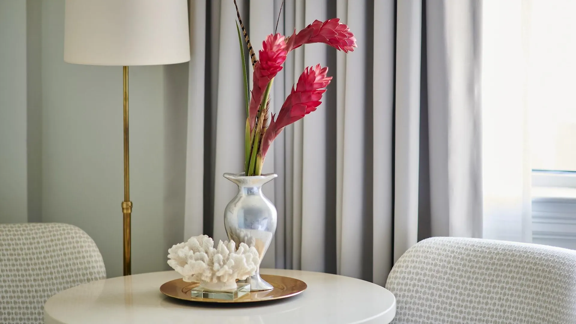 Harbourview Hotel 4*