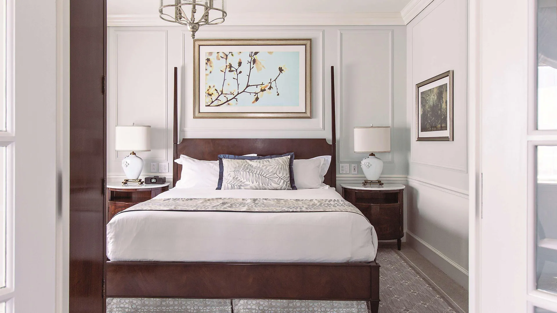 The Place Hotel 5*