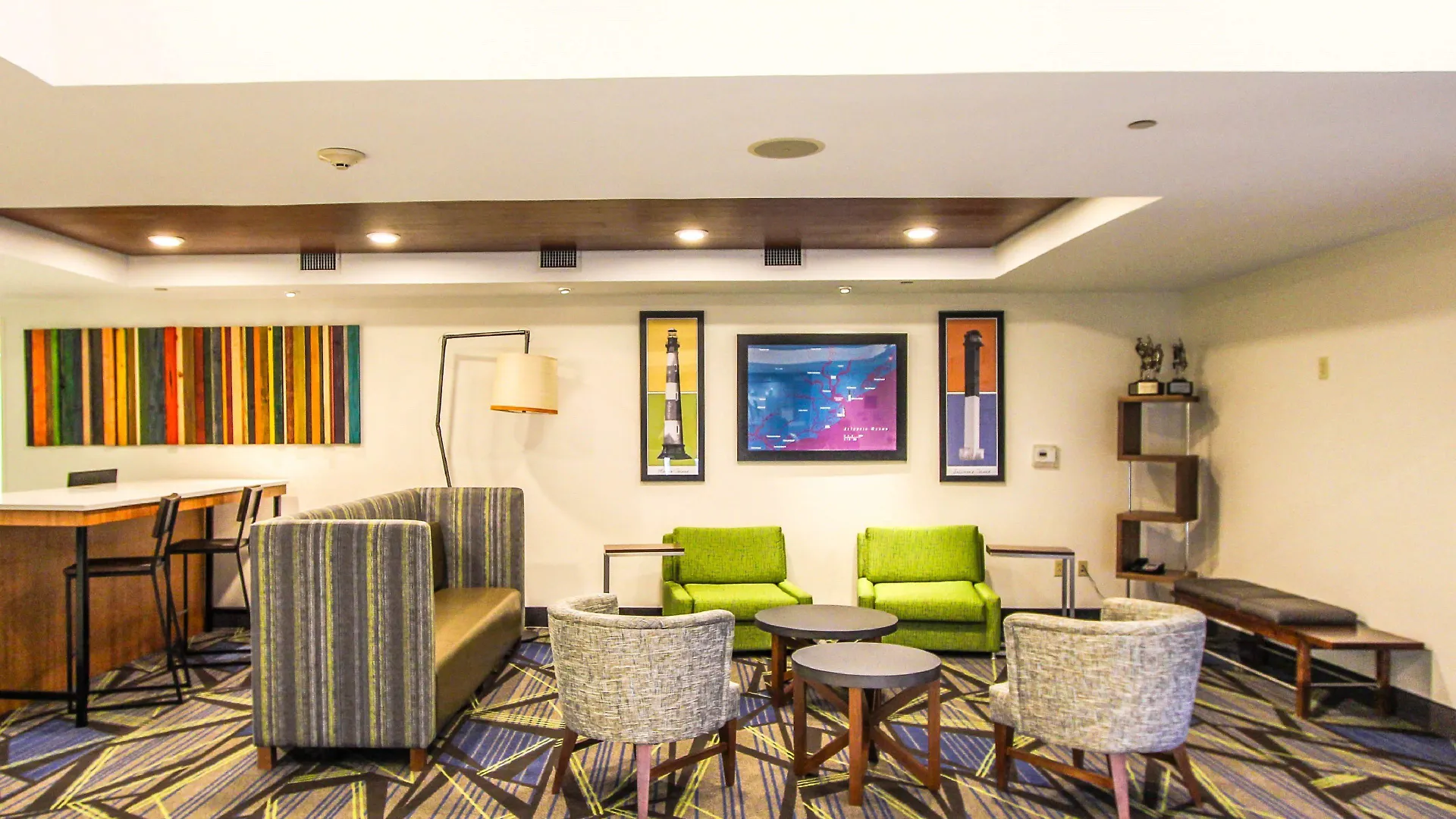 Express & Charleston - North By Ihg