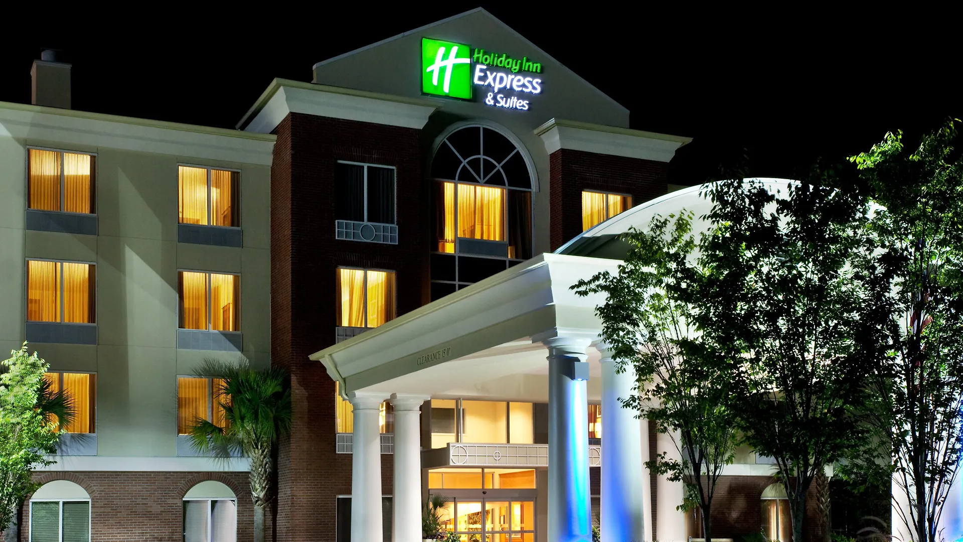 Express & Charleston - North By Ihg 2* North Charleston