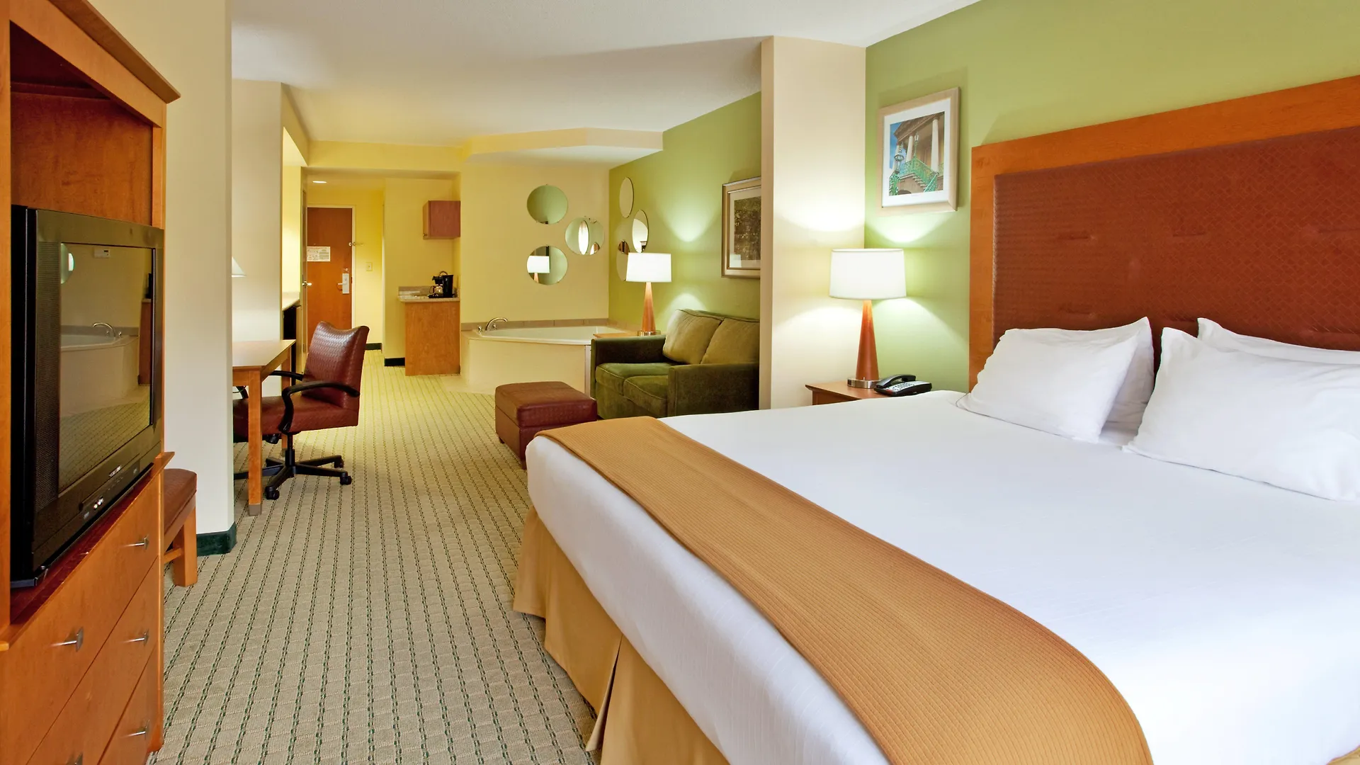 Express & Charleston - North By Ihg Otel North Charleston