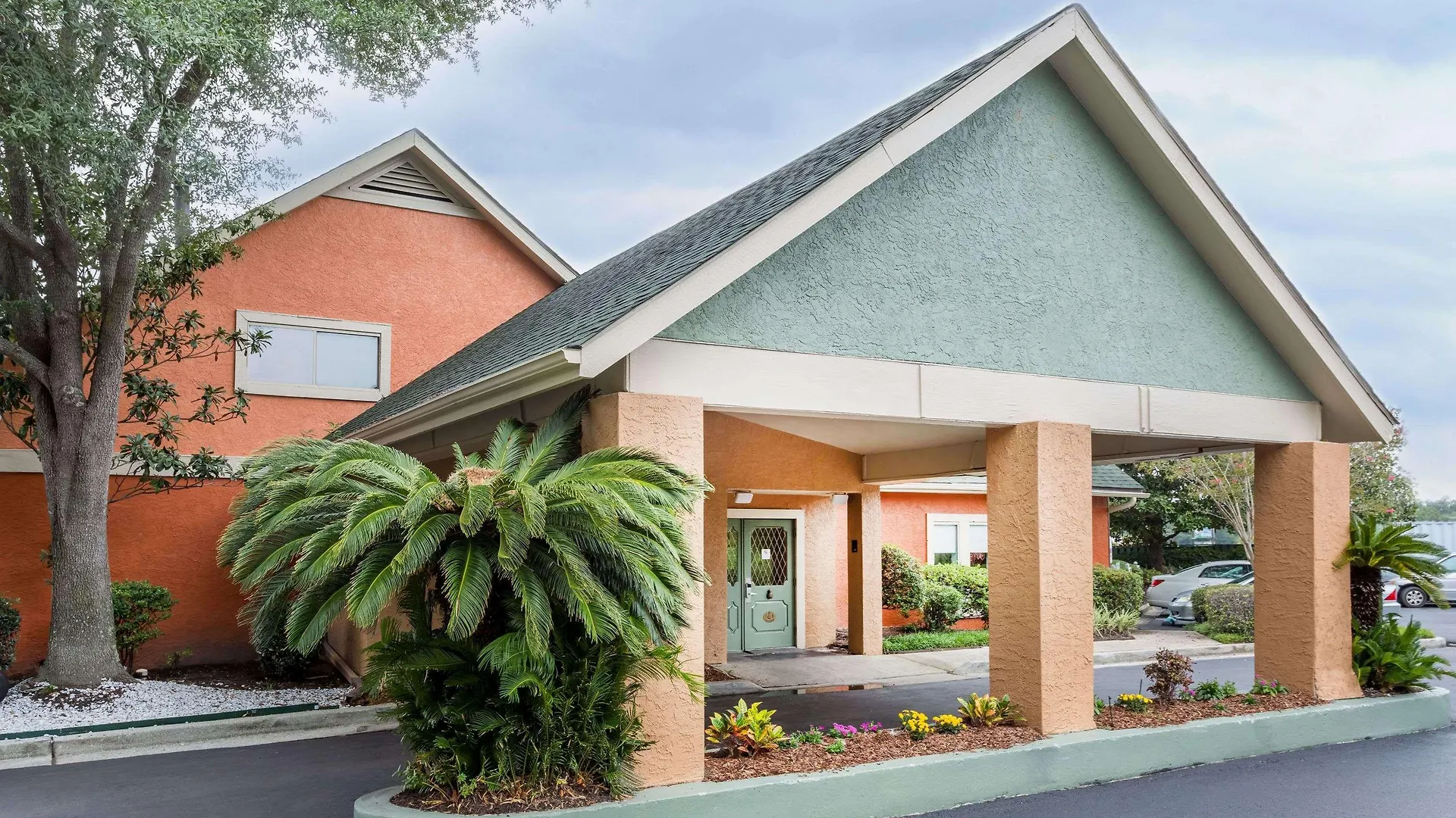 Hotel Hawthorn By Wyndham North Charleston