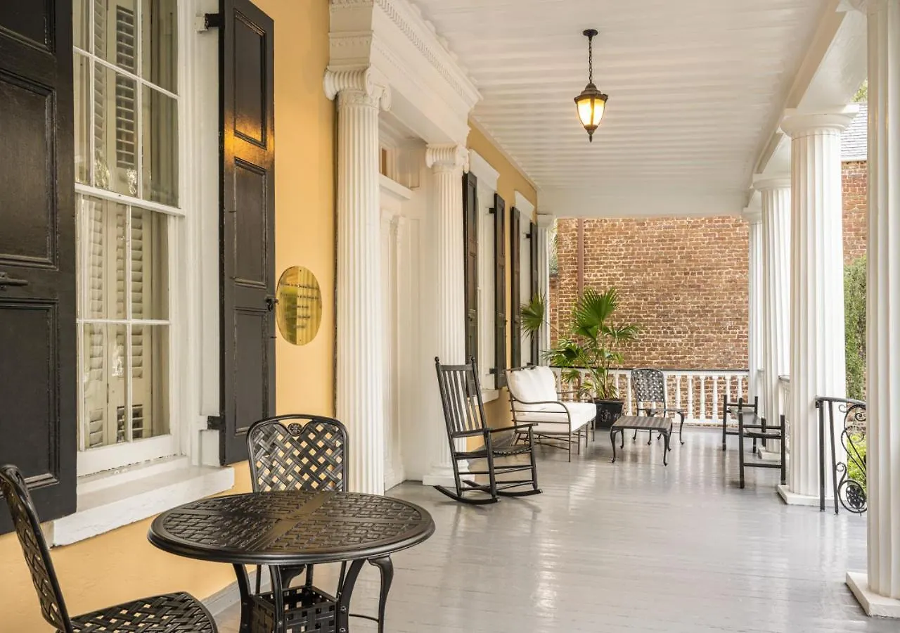 Bed & Breakfast The Jasmine House 3*