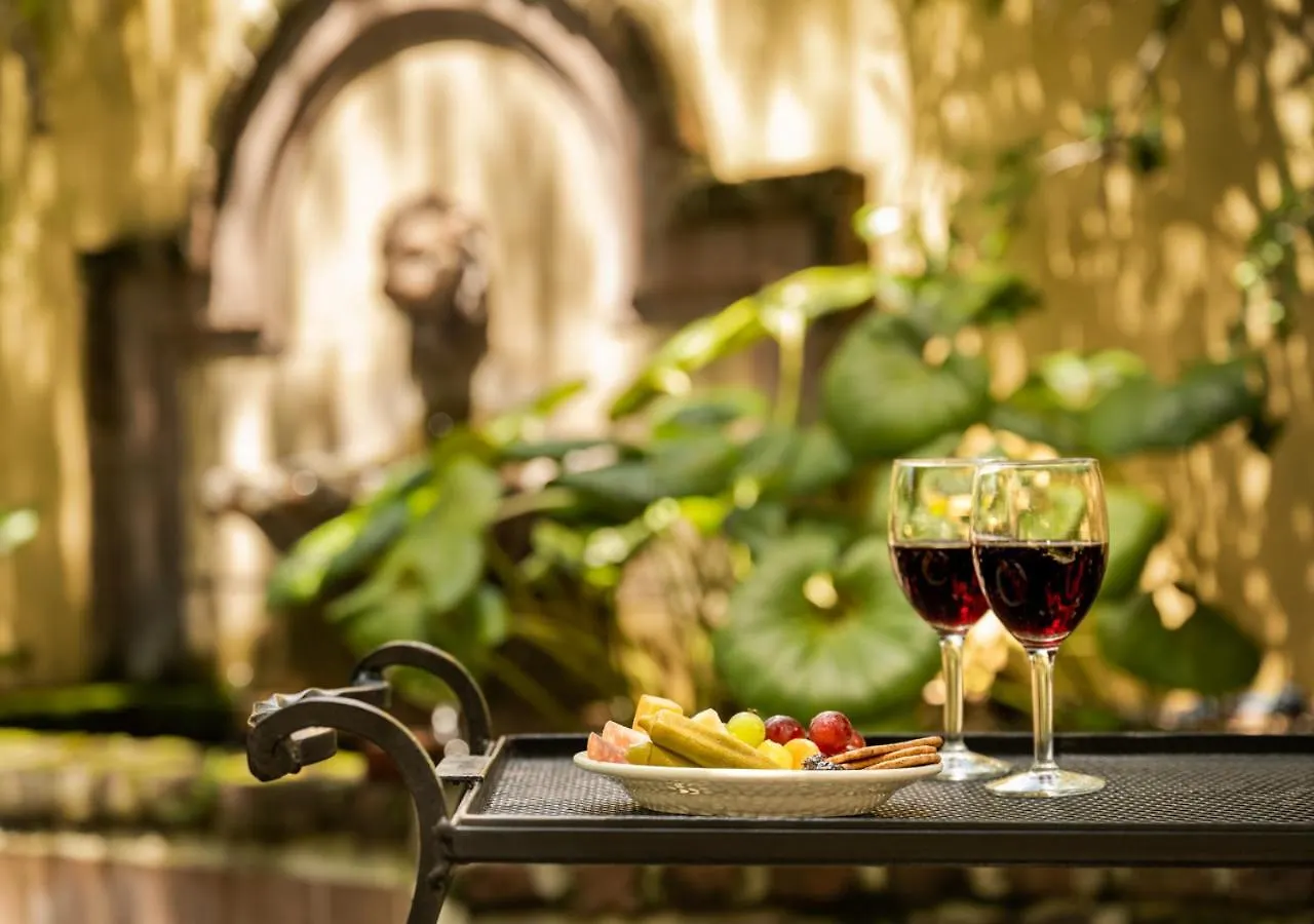 The Jasmine House Bed & Breakfast 3*