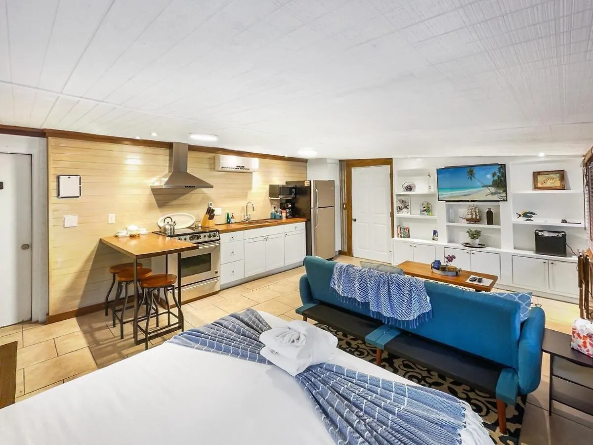Island Hideout Holiday home *
