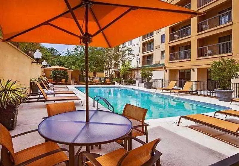 Courtyard By Marriott Airport Coliseum Hotel