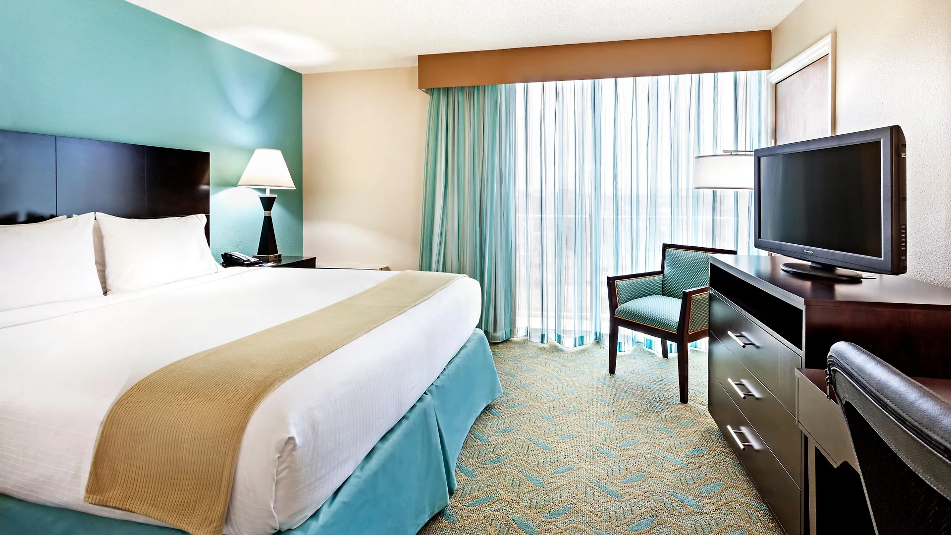 Express & Dwtn -westedge By Ihg 3* Charleston