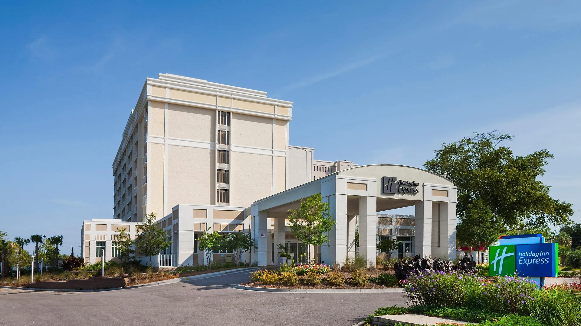 Express & Dwtn -westedge By Ihg 3* Charleston