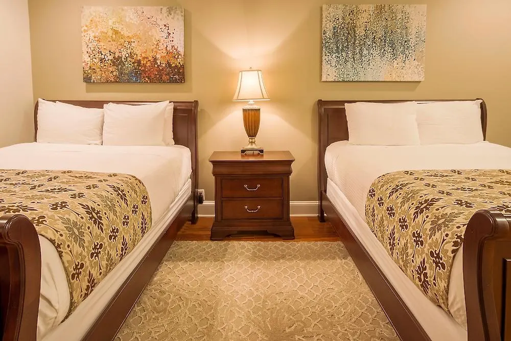 The Vendue, Downtown Art 4*