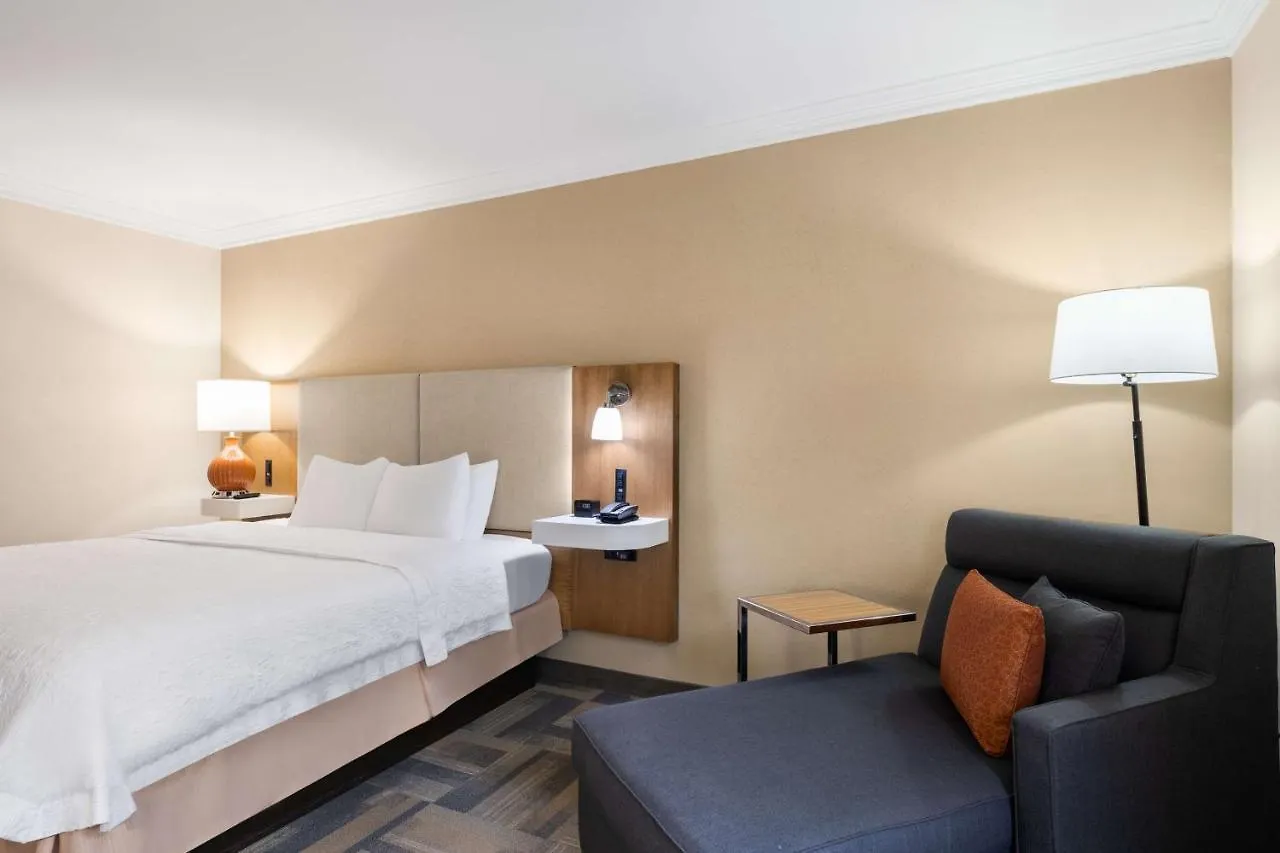 Hampton Charleston North Hotel North Charleston