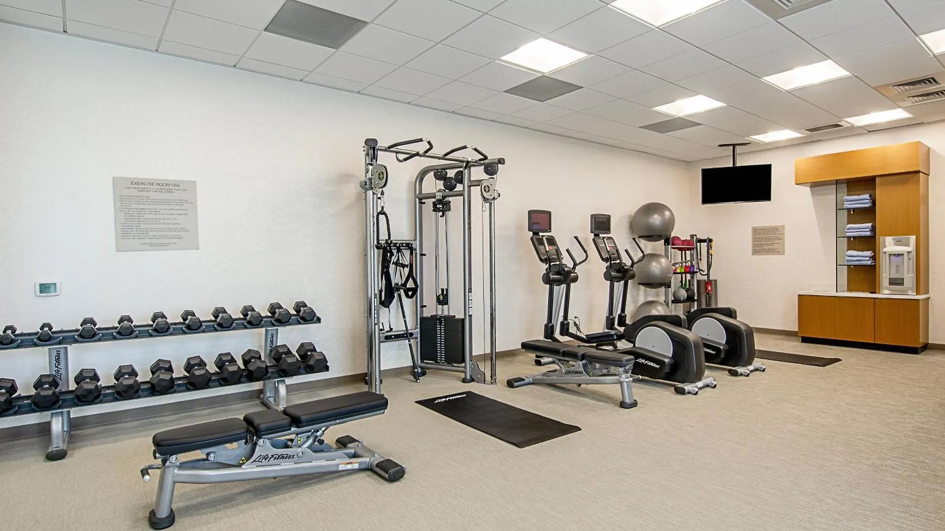 Springhill By Marriott Charleston Airport & Convention Center 3*