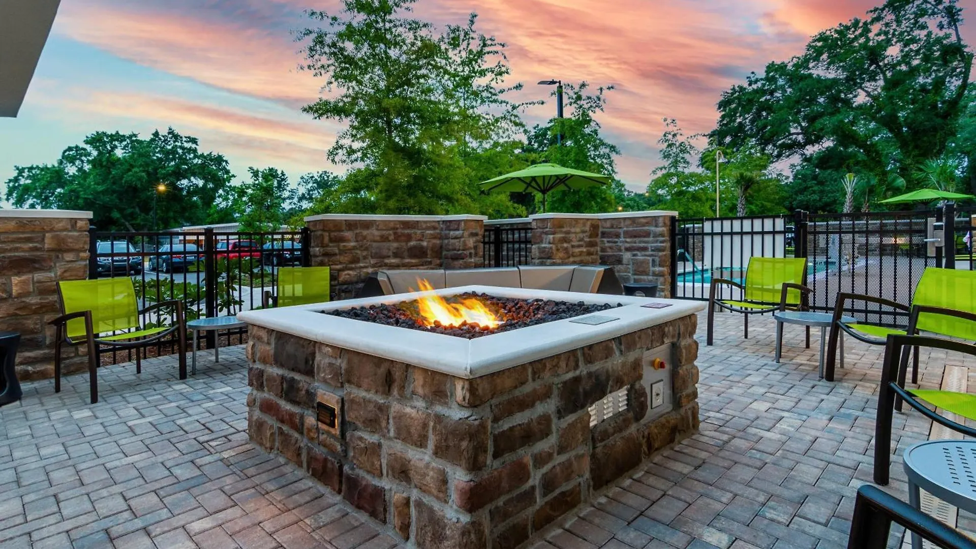 Hotel Springhill By Marriott Charleston Airport & Convention Center 3*