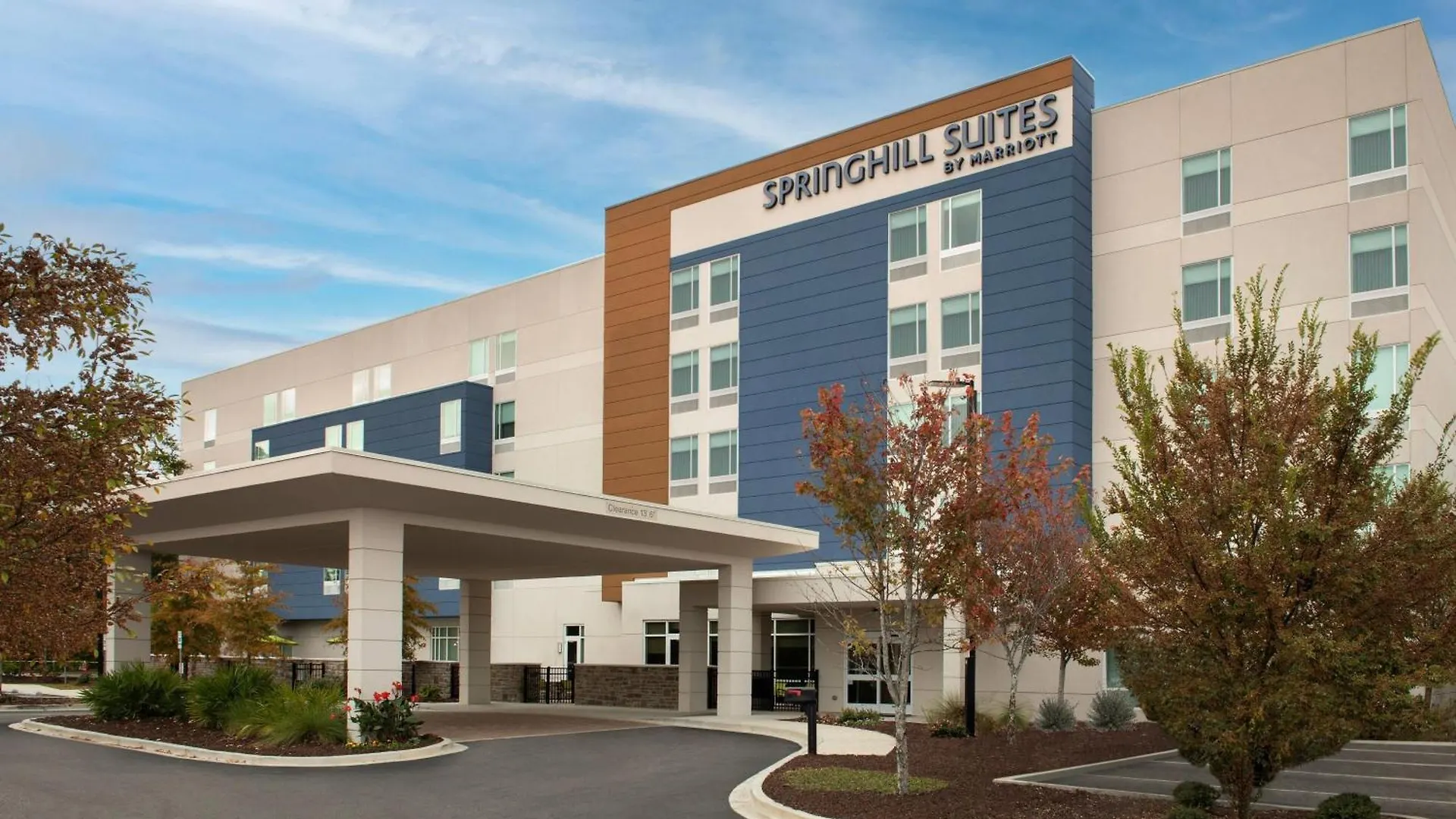 Hotel Springhill By Marriott Charleston Airport & Convention Center 3*