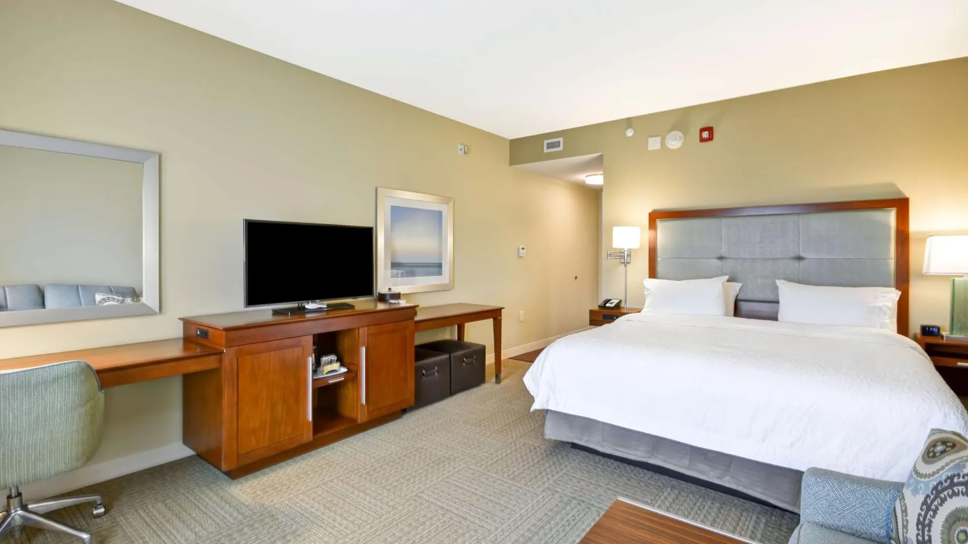 Hotel Hampton & Charleston Airport