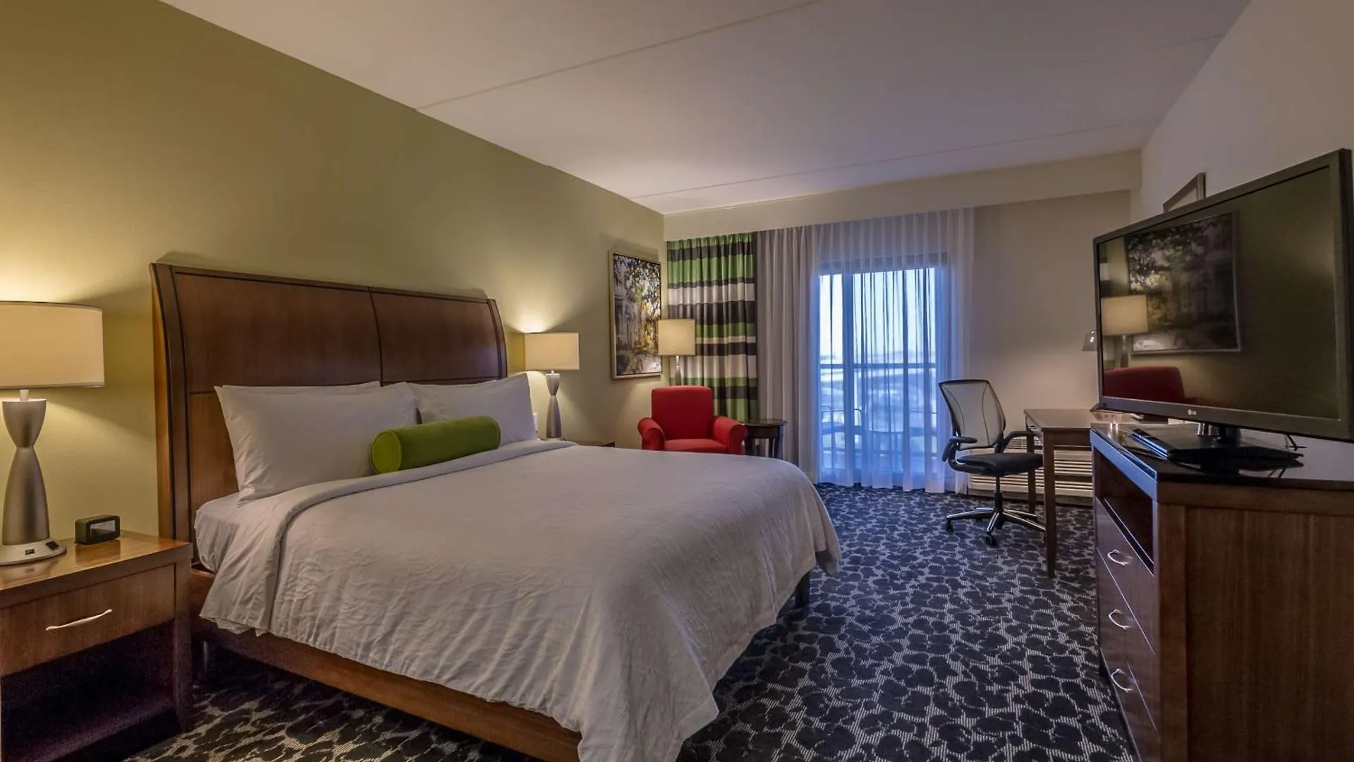 Hotel Hilton Garden Waterfront/downtown