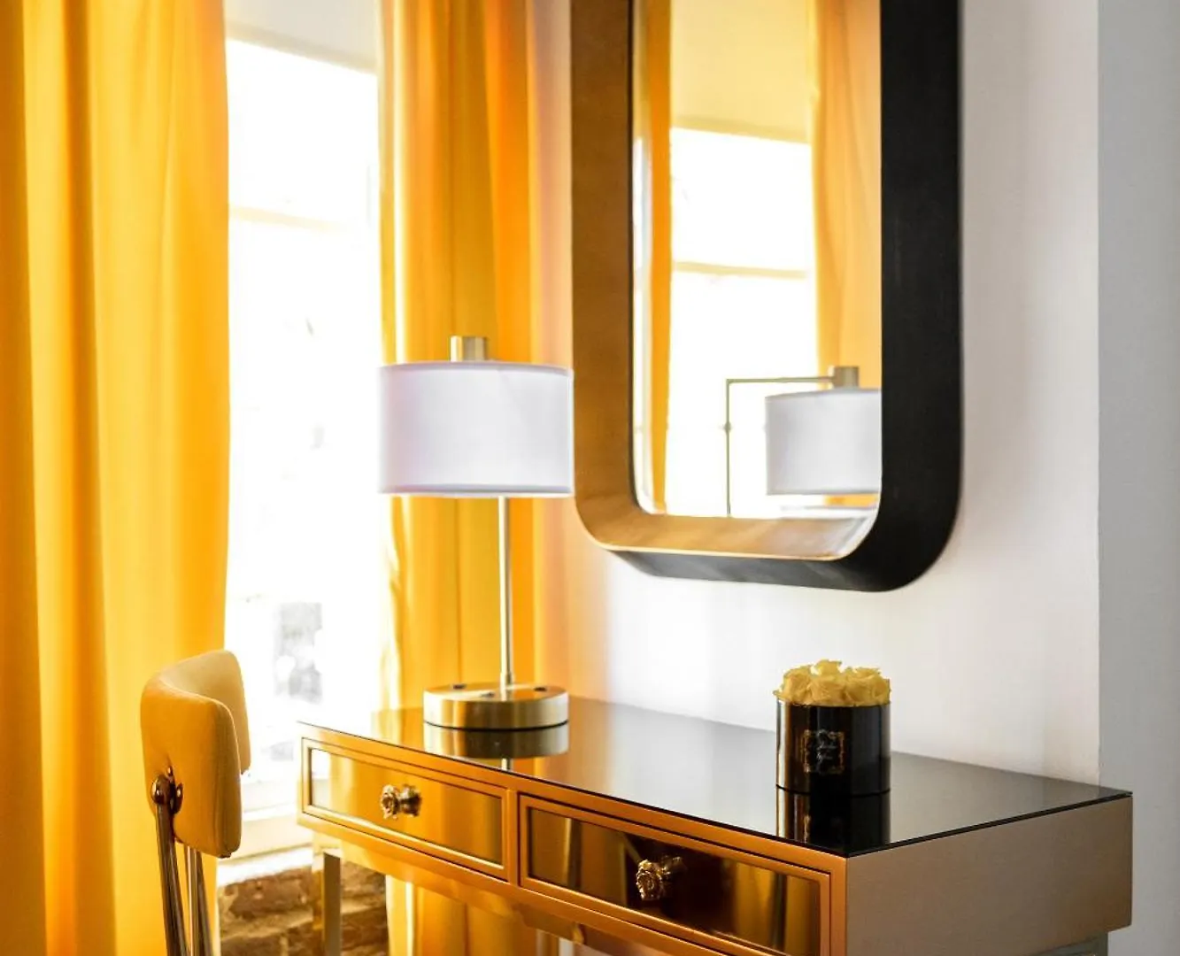 The Vendue, Downtown Art Hotel