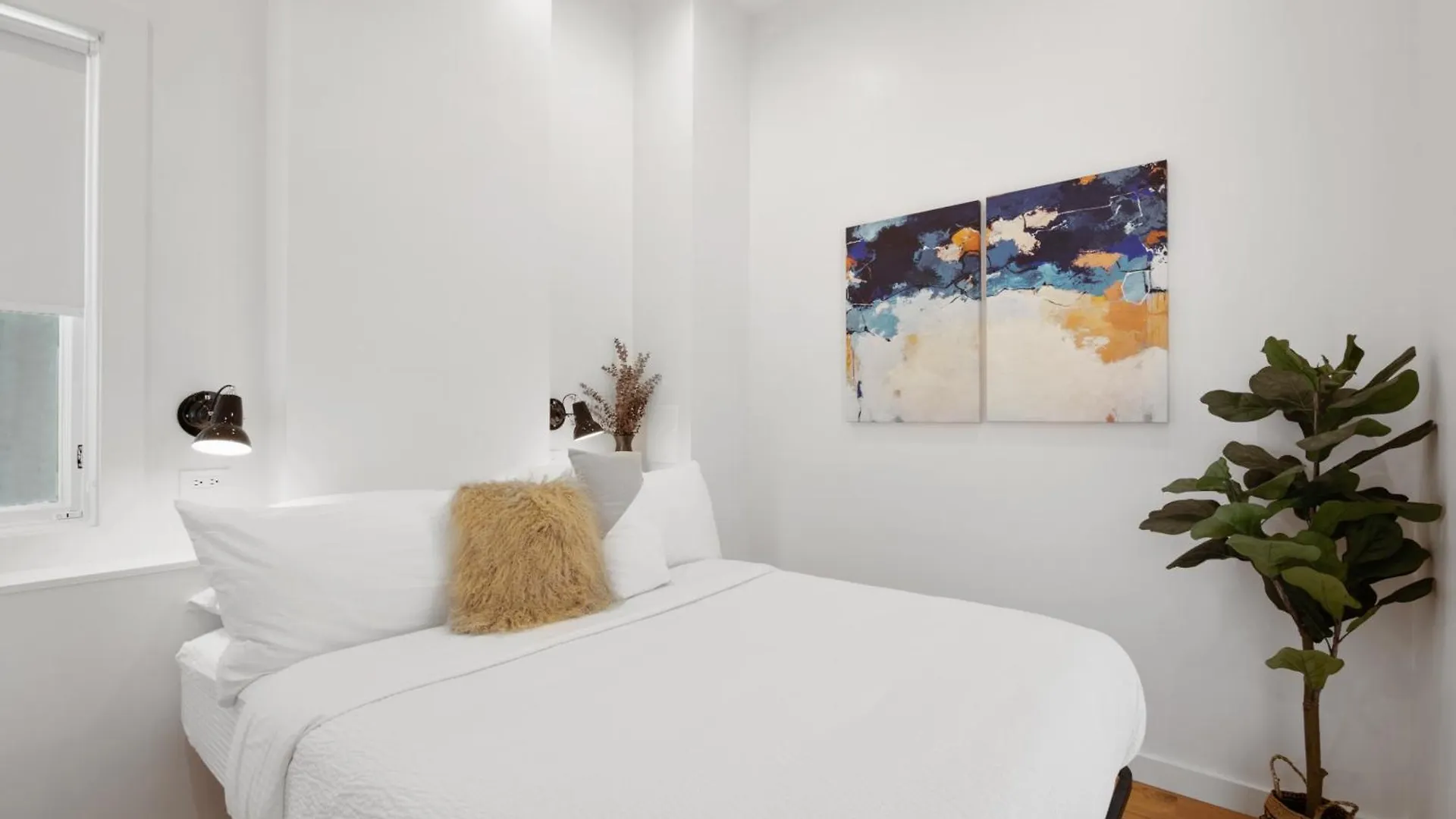 The Iris 5* Charleston