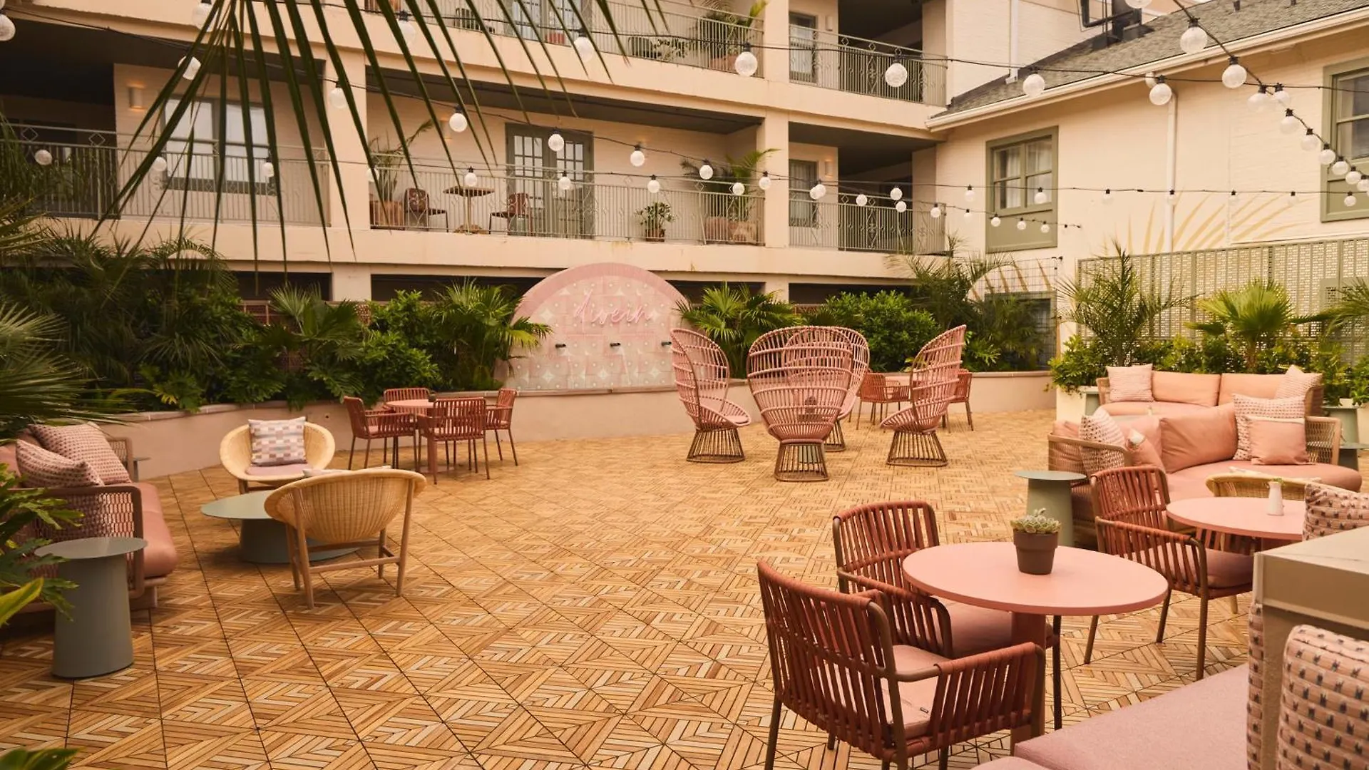 The Ryder Charleston