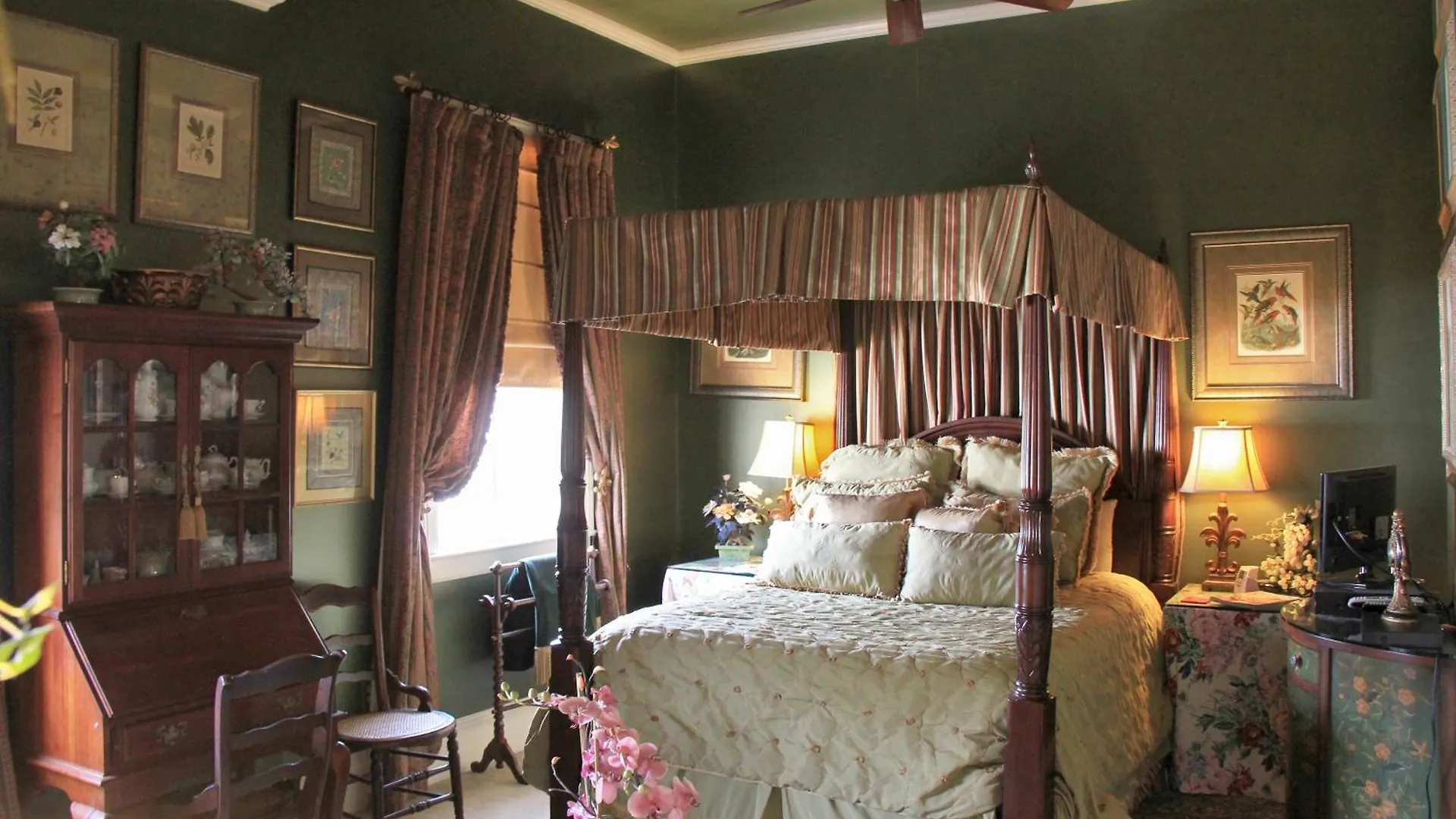 Bed and Breakfast 22 Charlotte 4*