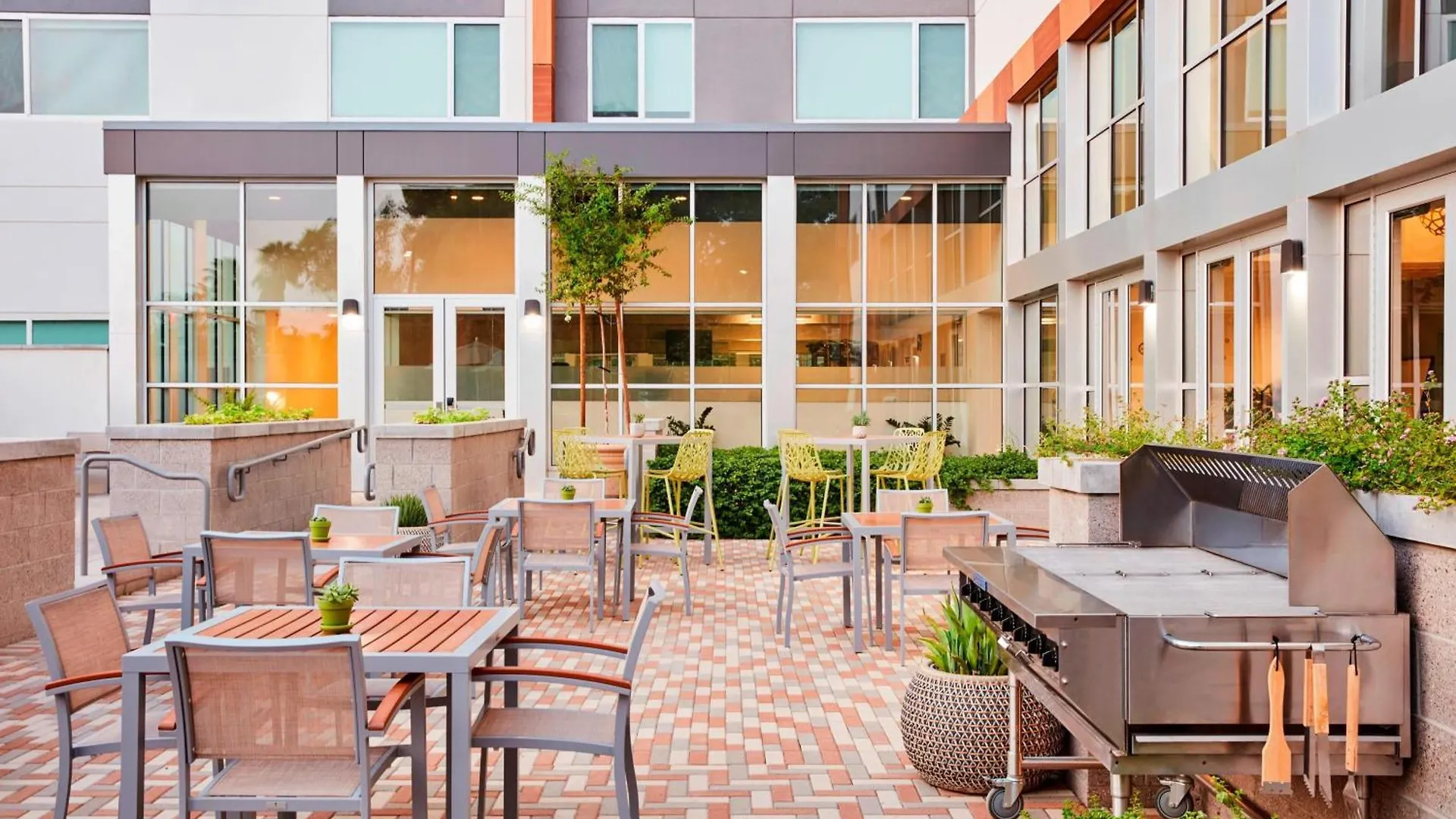 Element Charleston Airport Hotel