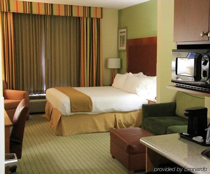 Express & Charleston - North By Ihg Otel North Charleston