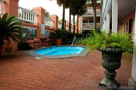 Meeting Street 3* Charleston