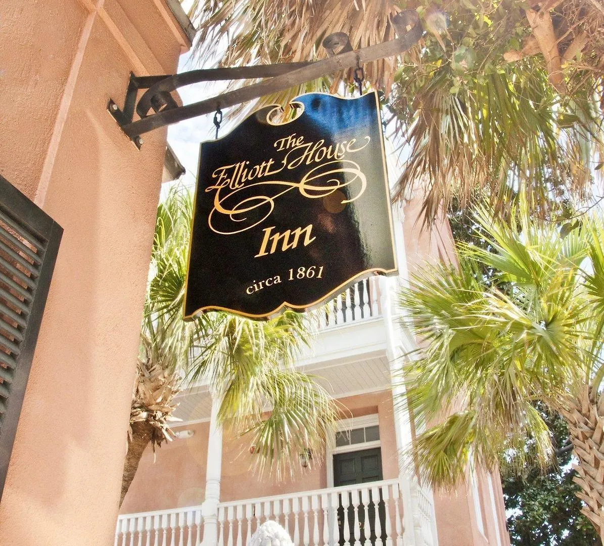 The Elliott House 4*