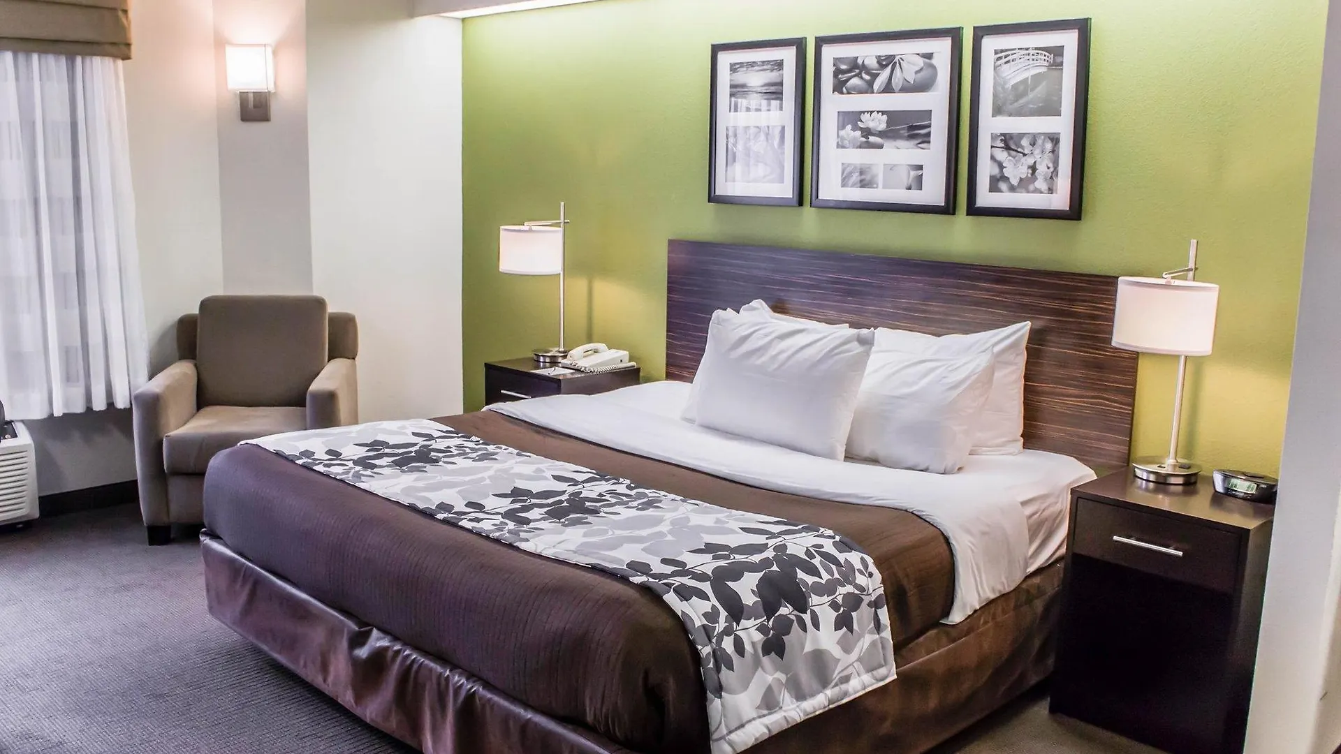 Sleep - West Ashley Gasthof 2*