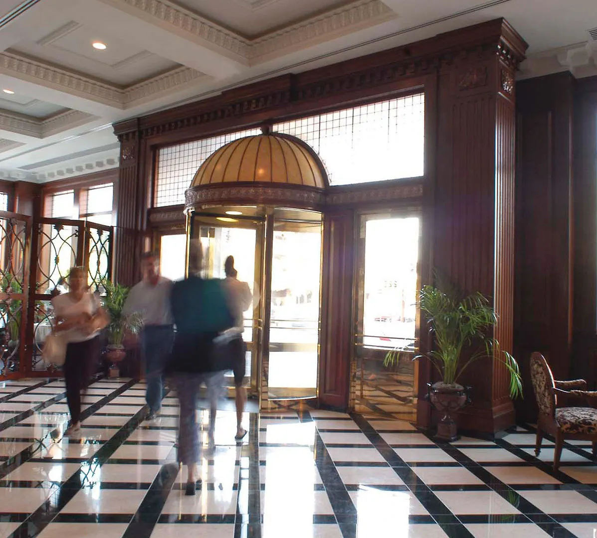 Hotel Market Pavilion 4*