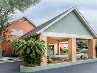 Hawthorn By Wyndham North Charleston