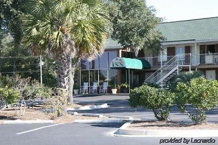Creekside Motel 3*