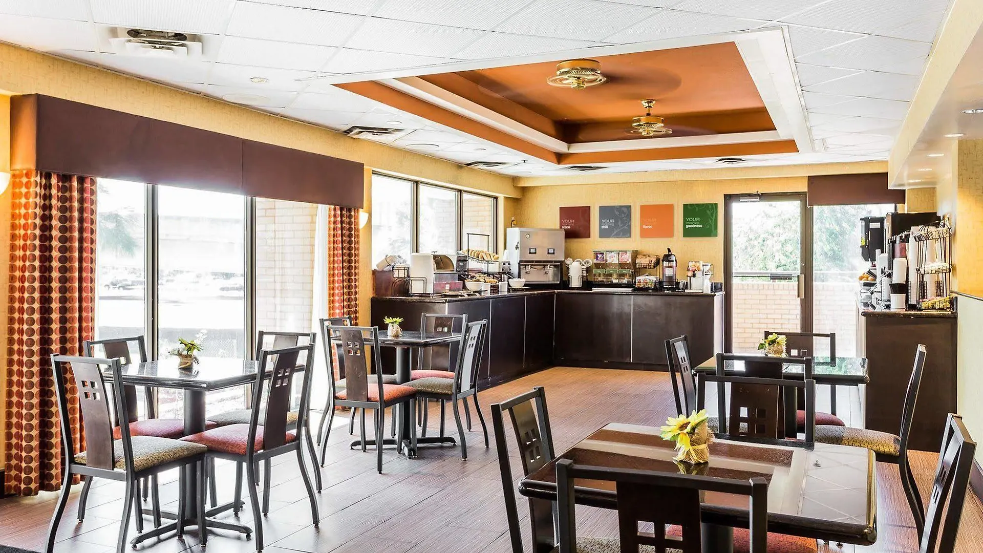 Inn Comfort Downtown 3*