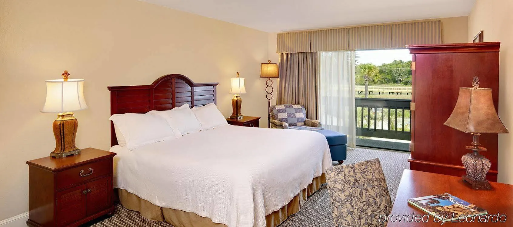 Hotel Shem Creek 3*