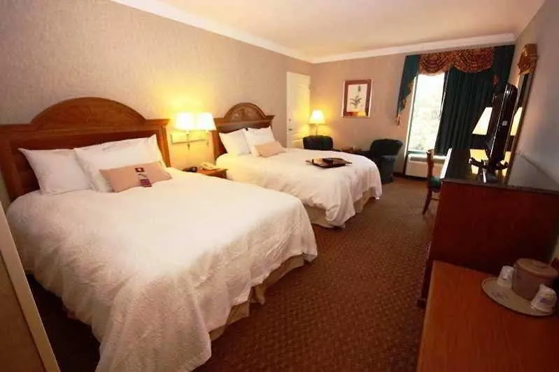Hampton Charleston North 3*