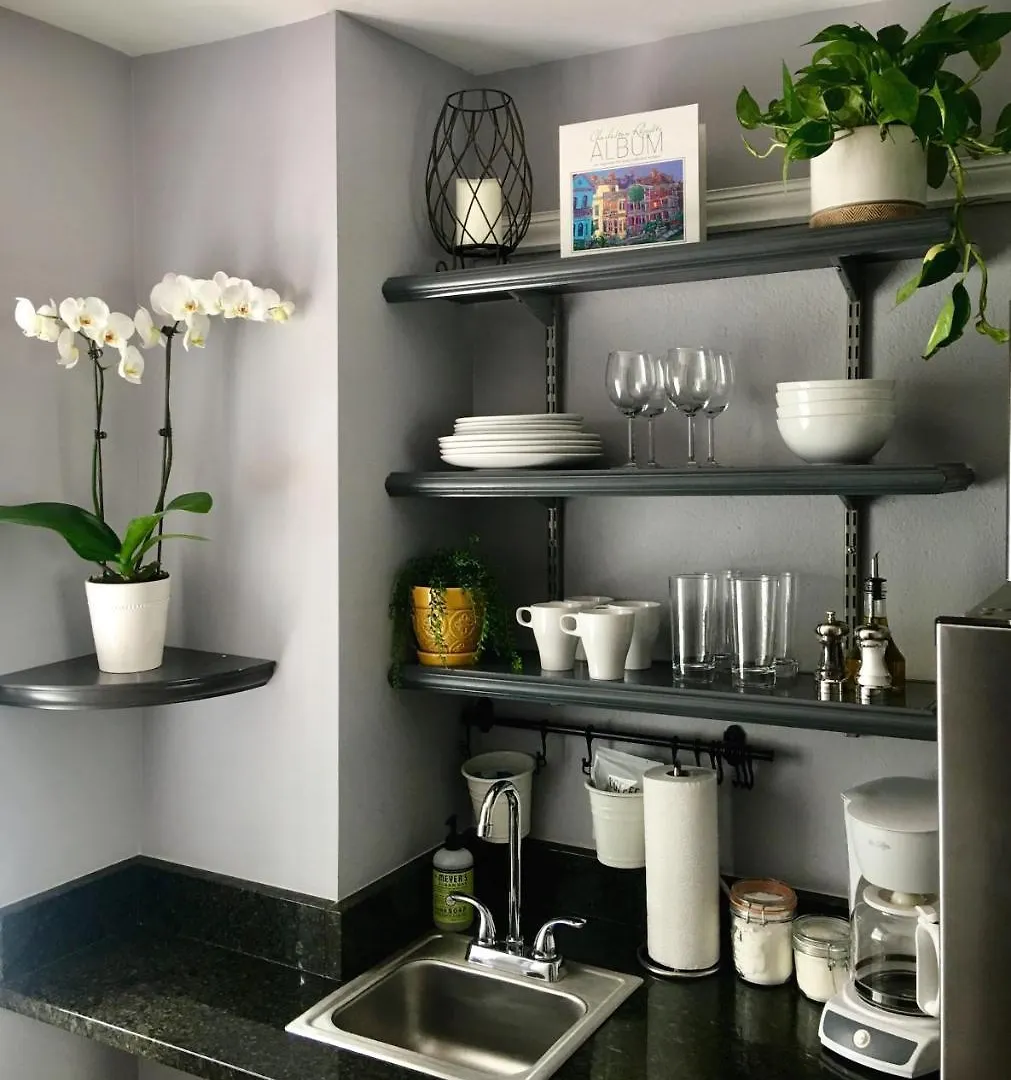 Suites On Cannon Apartment