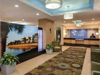 Express & Dwtn -westedge By Ihg Hotel 3*