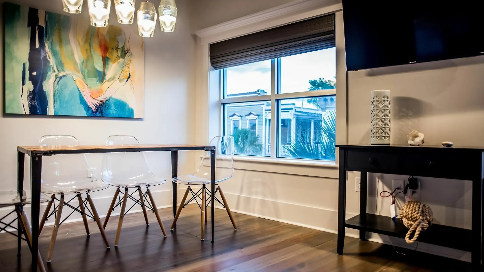 493 King Two Bedroom 3*