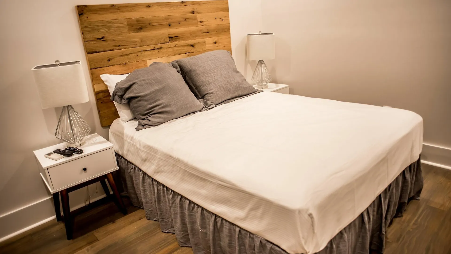 Hotel 493 King Two Bedroom 3*