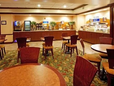 Express & Charleston-ashley Phosphate By Ihg Hotel 2*